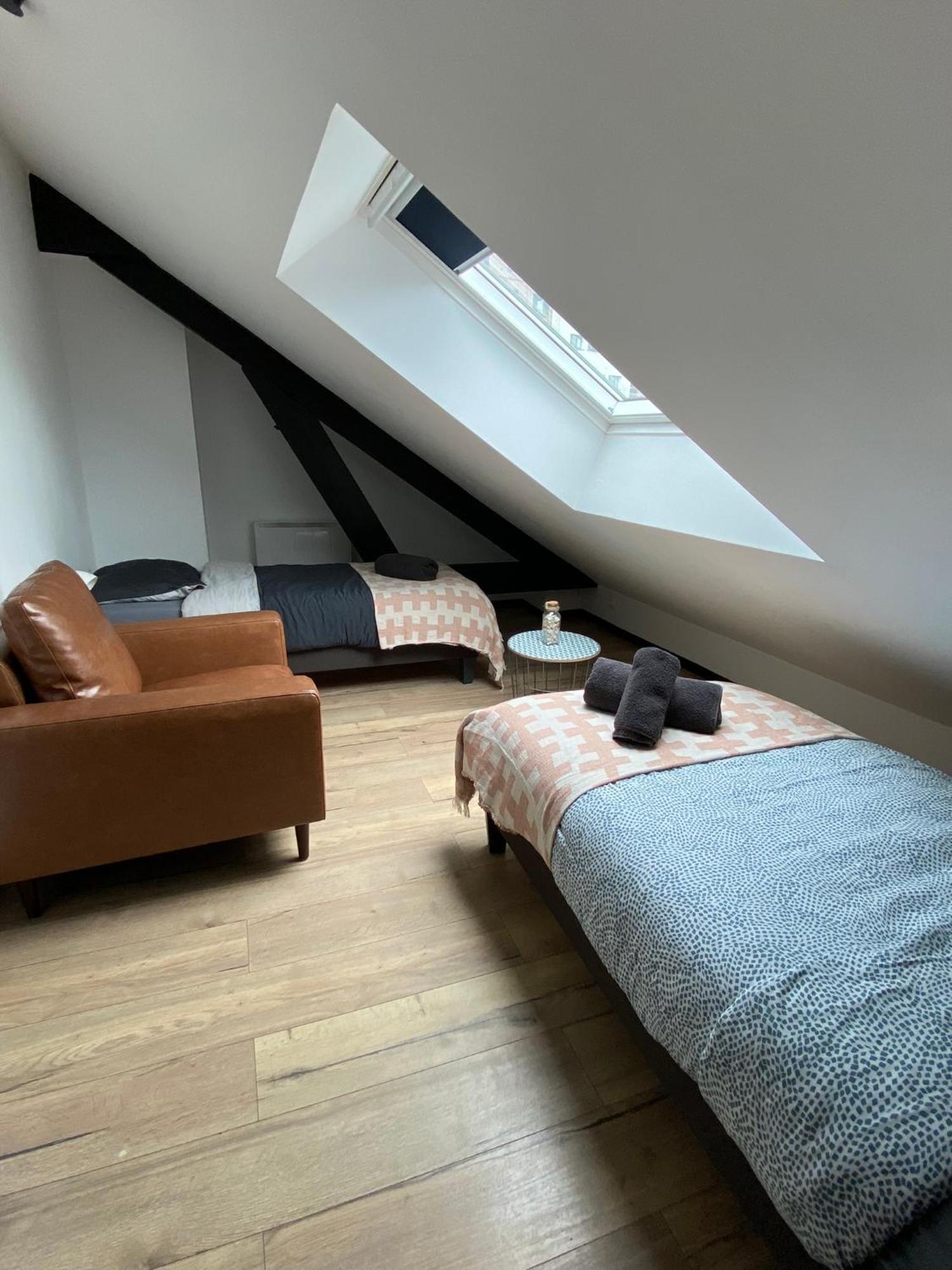 Apartamento LA FABRIQUE en HYPERCENTRE PARKING GRATUIT Amiens Exterior foto