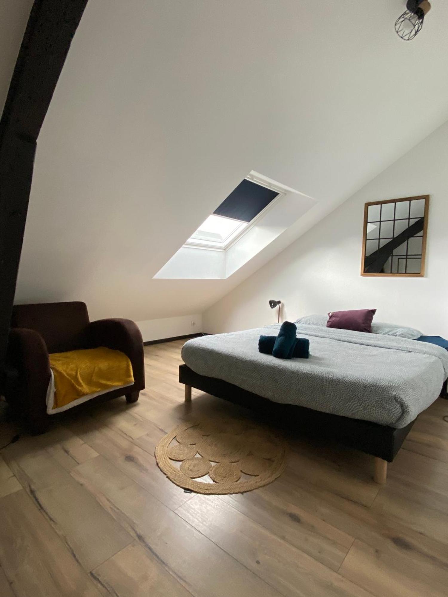 Apartamento LA FABRIQUE en HYPERCENTRE PARKING GRATUIT Amiens Exterior foto